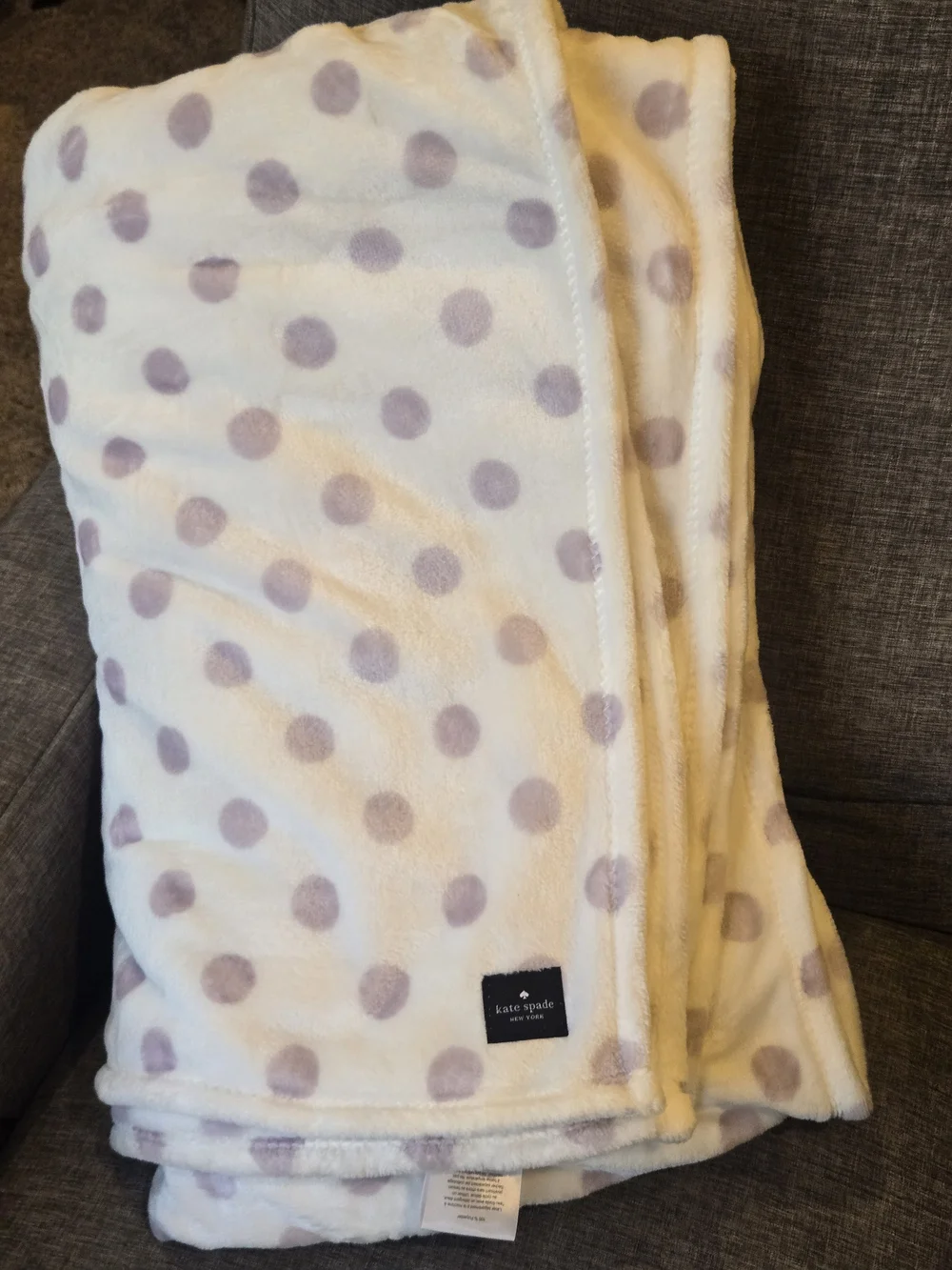 Kate Spade Polka Dot Fleece Blanket Queen Size SOFT!!